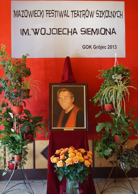 i_mazowiecki_festiwal_teatrow_szkolnych__grojec_11__kwiecien_2013.jpg