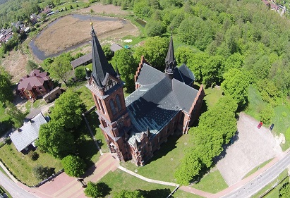 kosciol_dronpopjpg [411x281]