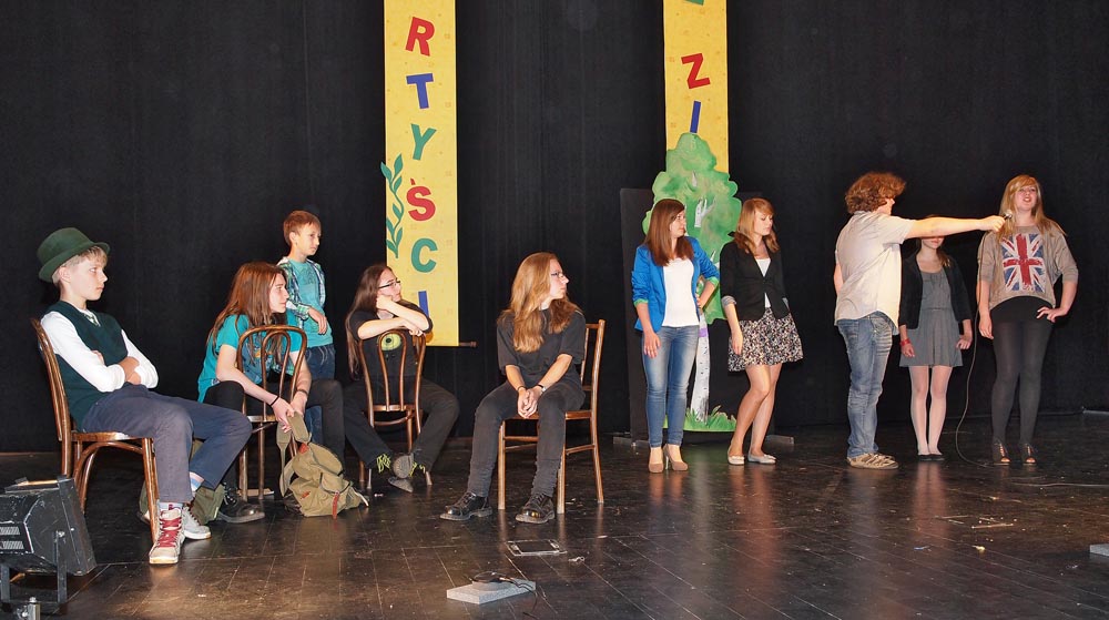 wyroznienieteatrbeznazwy.jpg wyroznienieteatrbeznazwy.jpg