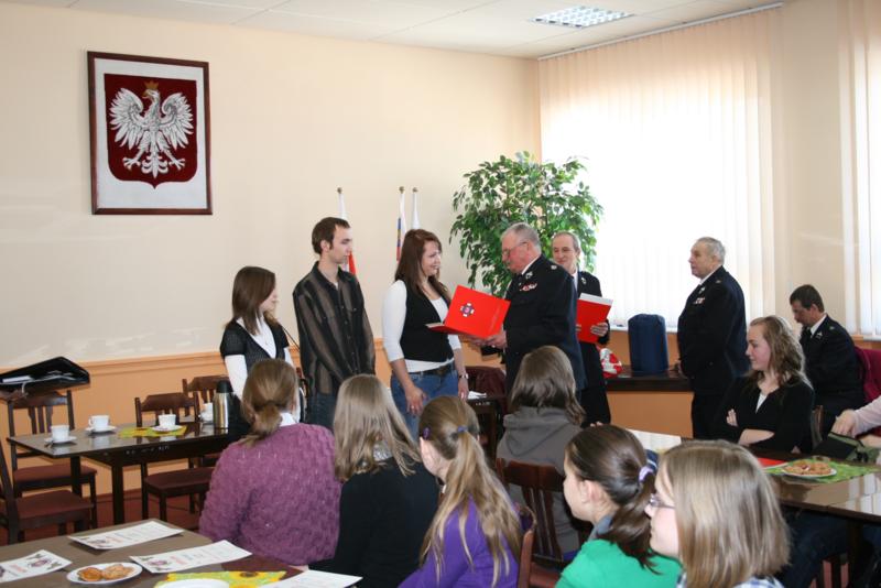 img_7661d.jpg img_7661d.jpg