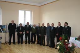 img_7104m.jpg img_7104m.jpg