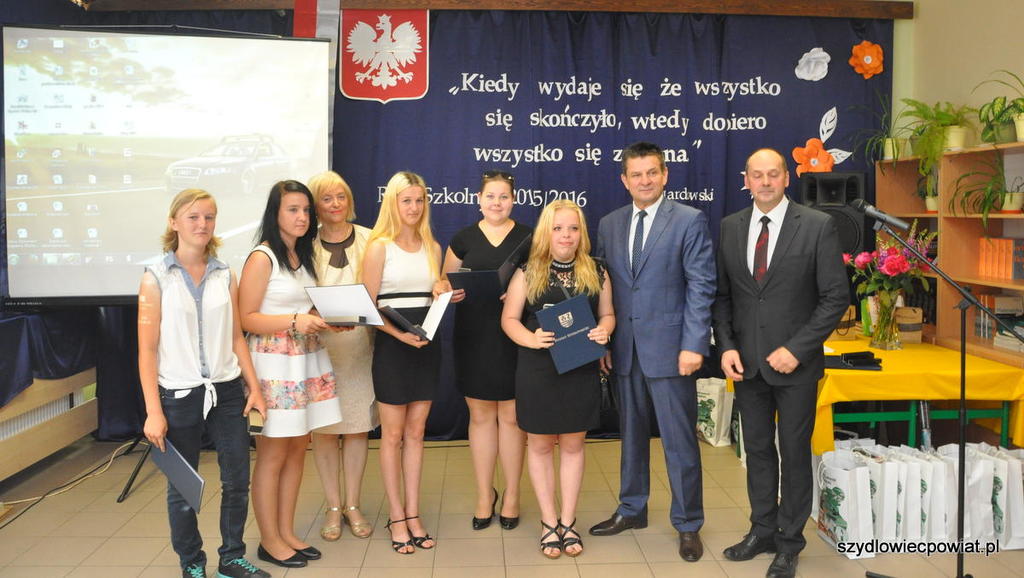 Stypendyści CKZiU.jpg