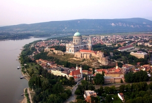 esztergom4jpg [300x204]