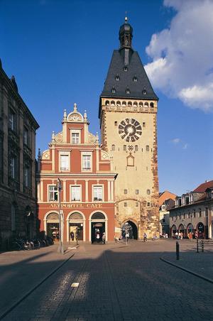 speyer3jpg [300x452]