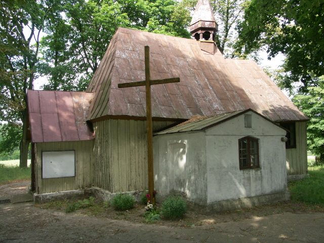 Drewniany zabytkowy kościół parafii...