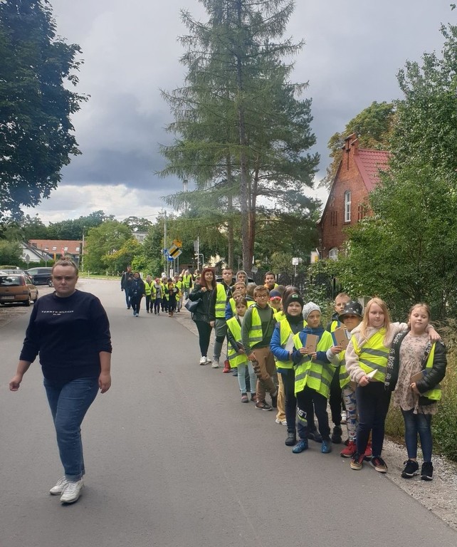 Wspólne wyjście na ścieżkę edukacyjną do Stawów Przysieckich