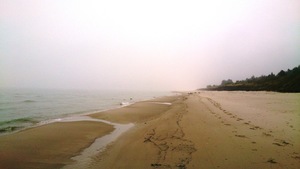Plaża w Karwieńskich Błotach Drugich [300x169]