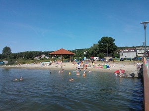 Plaża w Lubkowie nad Jez Żarnowieckim [300x225]