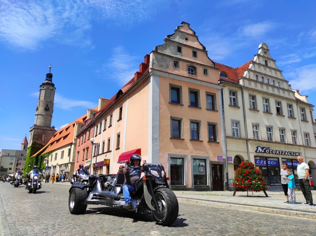 Parada motocykli w Lwówku Śląskim, fot. 1