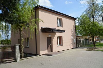 Wykonanie ogrodzenia placu przy budynku administracyjnym w miejscowości Rząśnik ul. Kopernika