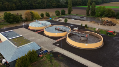 Zdjęcie reaktorów biologicznych.