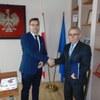 Od lewej: Ireneusz Kucharski Wójt Gminy Gostycyn, Kazimierz Kaczmarek Wójt Gminy Wielka Nieszawka