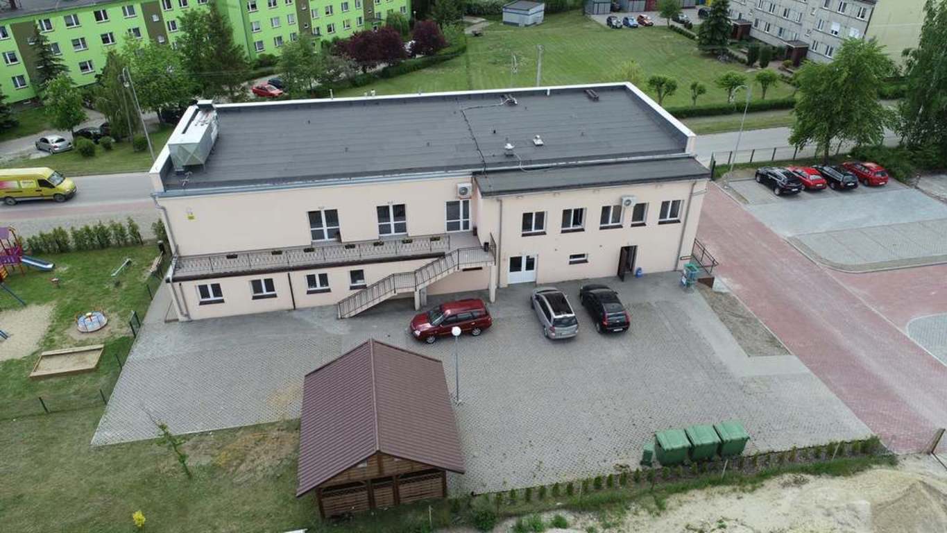 parking_przy_dziennym_domu_pobytu_senior_+_w_gostycynie_05062020.jpg