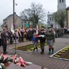 Kwiaty pod pomnikiem Tadeusza Kościuszki składają harcerze