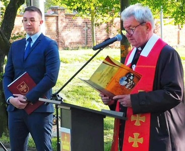  (link otworzy duże zdjęcie)