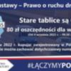 Tablica informująca o zmianach w ustawie Prawo o ruchu drogowym. (link otworzy duże zdjęcie)