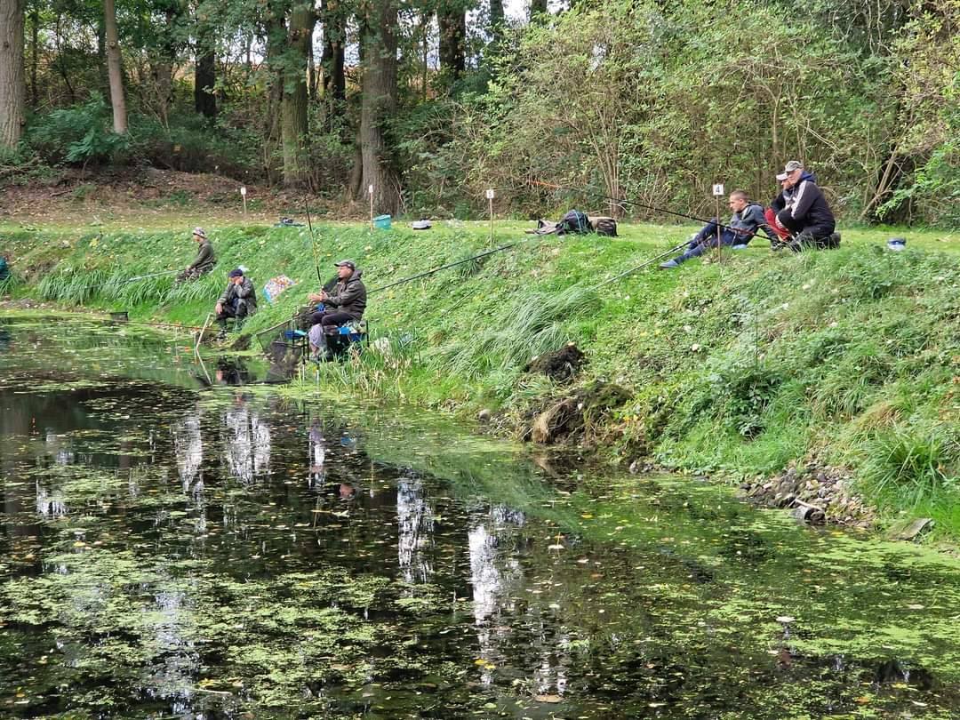 461298807_830511439294819_4185362156871688426_n.jpg [1080x810]