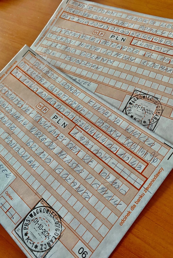 461556057_832741022405194_2461029122623246676_n.jpg [1372x2048]