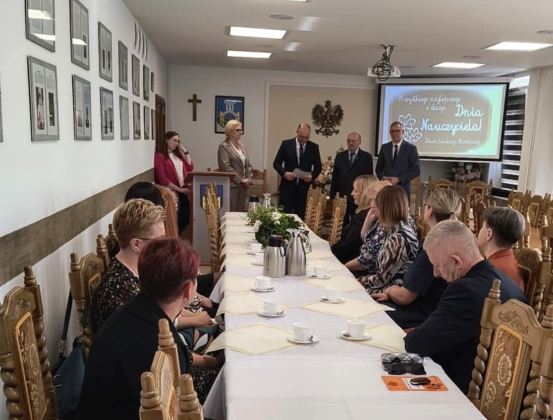 462286023_842483301430966_2619476807423510834_n.jpg [1116x848]