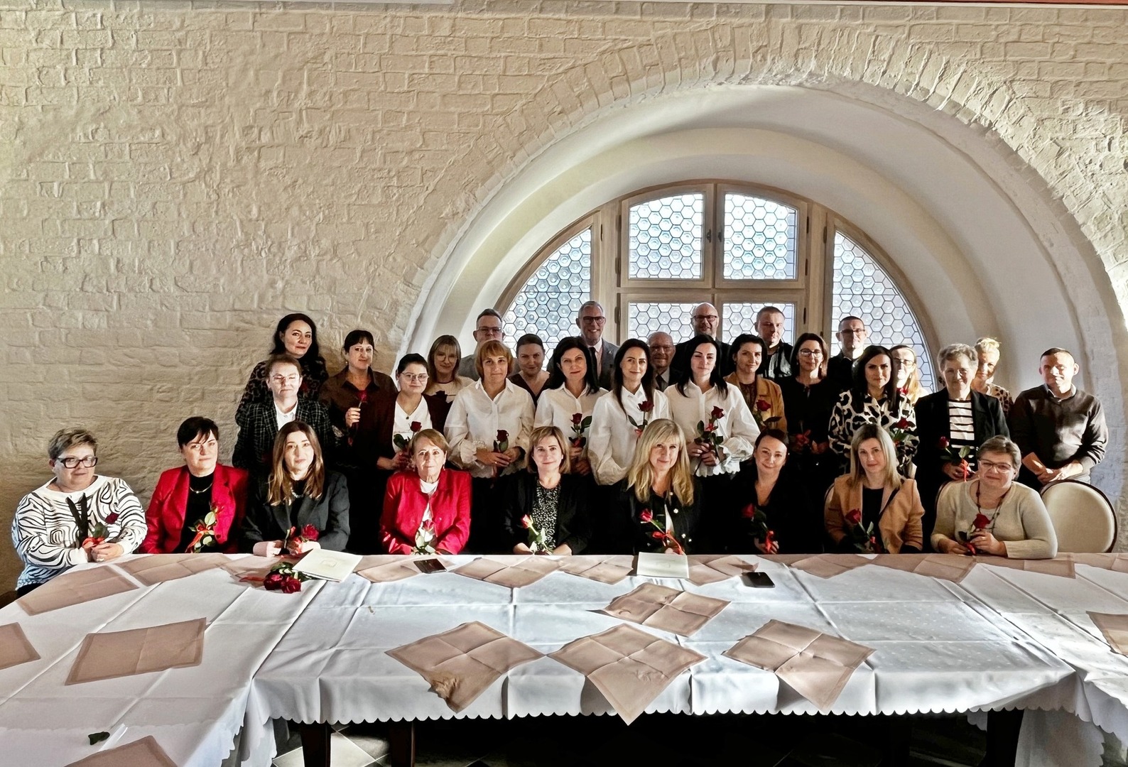 Tu powinien być opis.