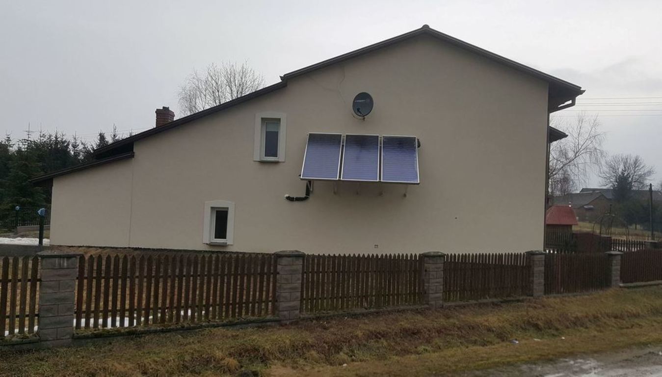 montaż solarów (link otworzy duże zdjęcie)