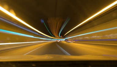 Szybszy Internet dla szkół i mieszkańców.