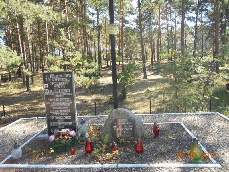 Mogiła pomordowanych [800x600]