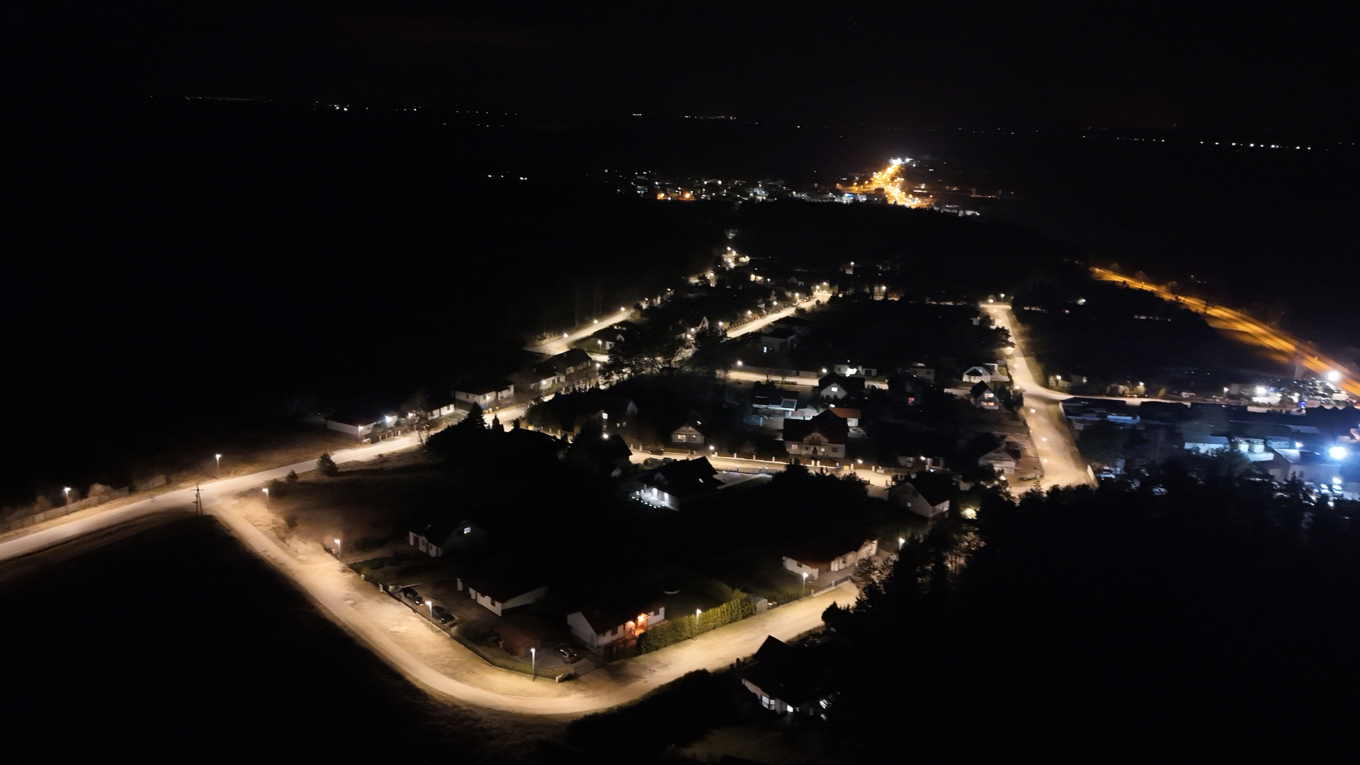 dolna_grupa_nowe_osiedle_.jpg [8064x4536]