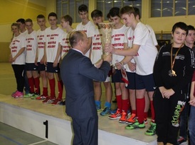 Wręczanie nagród zawodnikom klubu