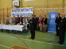 Wicestarosta Powiatu podczas przemówienia