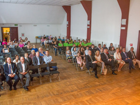 Zebrani na sali Żnińskiego Domu Kultury uczestnicy Gali Sportowców