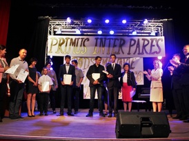 Wyrożnieni dyplomami podczas gali rozdania nagród