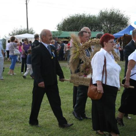 Zdjęcie z galerii Dożynnki 2011 - Łaziska