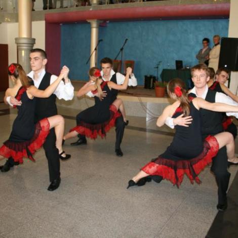 Zdjęcie z galerii Dzień Kobiet - 8.03.2011