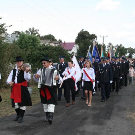 Zdjęcie z galerii Dożynki Rąbczyn 2009