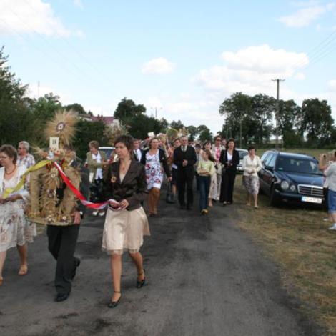 Zdjęcie z galerii Dożynki Rąbczyn 2009