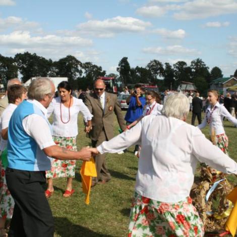Zdjęcie z galerii Dożynki Rąbczyn 2009