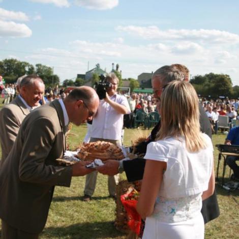 Zdjęcie z galerii Dożynki Rąbczyn 2009