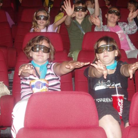 Zdjęcie z galerii Półkolonie - Kino, Basen
