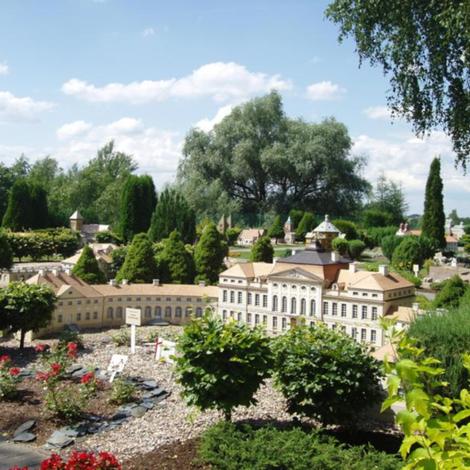 Zdjęcie z galerii Skansen Miniatur w Pobiedziskach