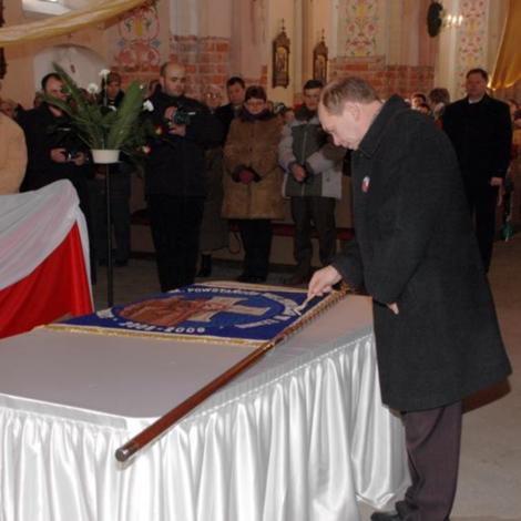Zdjęcie z galerii Sztandar Łekno 2009
