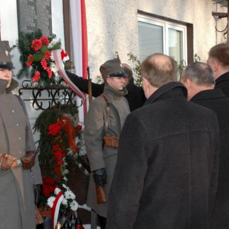 Zdjęcie z galerii Sztandar Łekno 2009