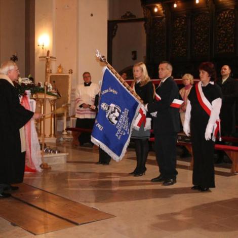 Zdjęcie z galerii Sztandar Sienno 2008