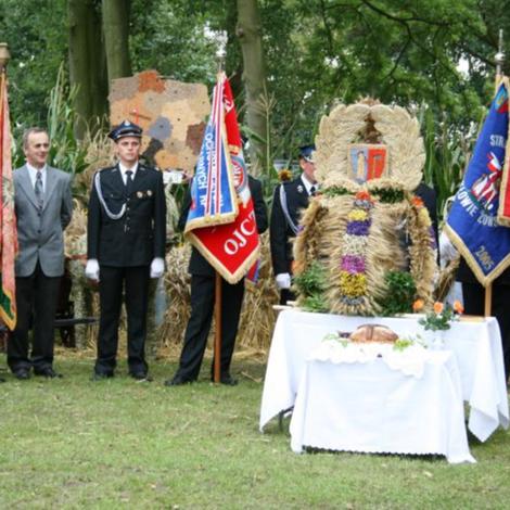 Zdjęcie z galerii Dożynki Pawłowo Żońskie 2008