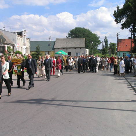 Zdjęcie z galerii Dożynki Łekno 2004