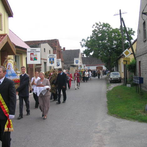 Zdjęcie z galerii Dożynki Łekno 2004