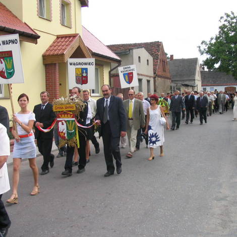 Zdjęcie z galerii Dożynki Łekno 2004