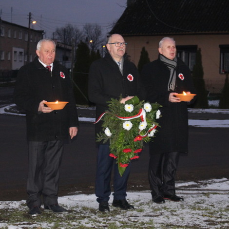 Zdjęcie z galerii VI Spotkanie Rodzin Powstańców Wielkopolskich w Potulicach