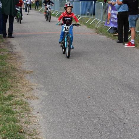 Zdjęcie z galerii Piknik Kolarski w Runowie - 13-14.07.2019