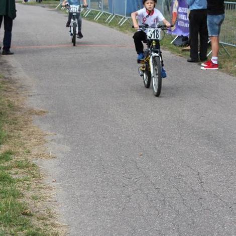 Zdjęcie z galerii Piknik Kolarski w Runowie - 13-14.07.2019